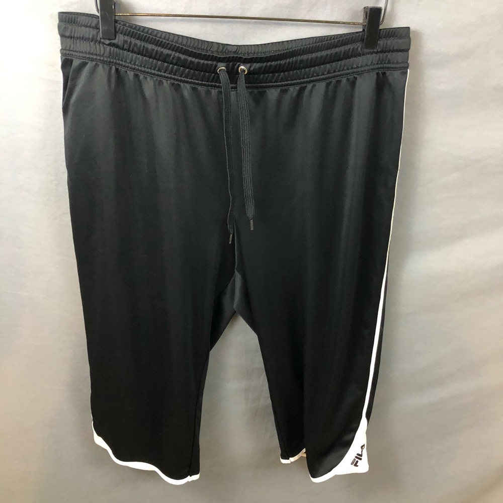 Fila black athletic capris